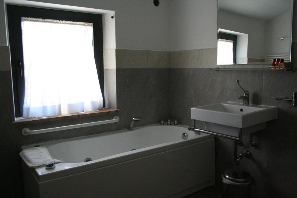 Wat zijn de beste hotels in de buurt van Cascate del Mulino? Saturnia Kamer foto