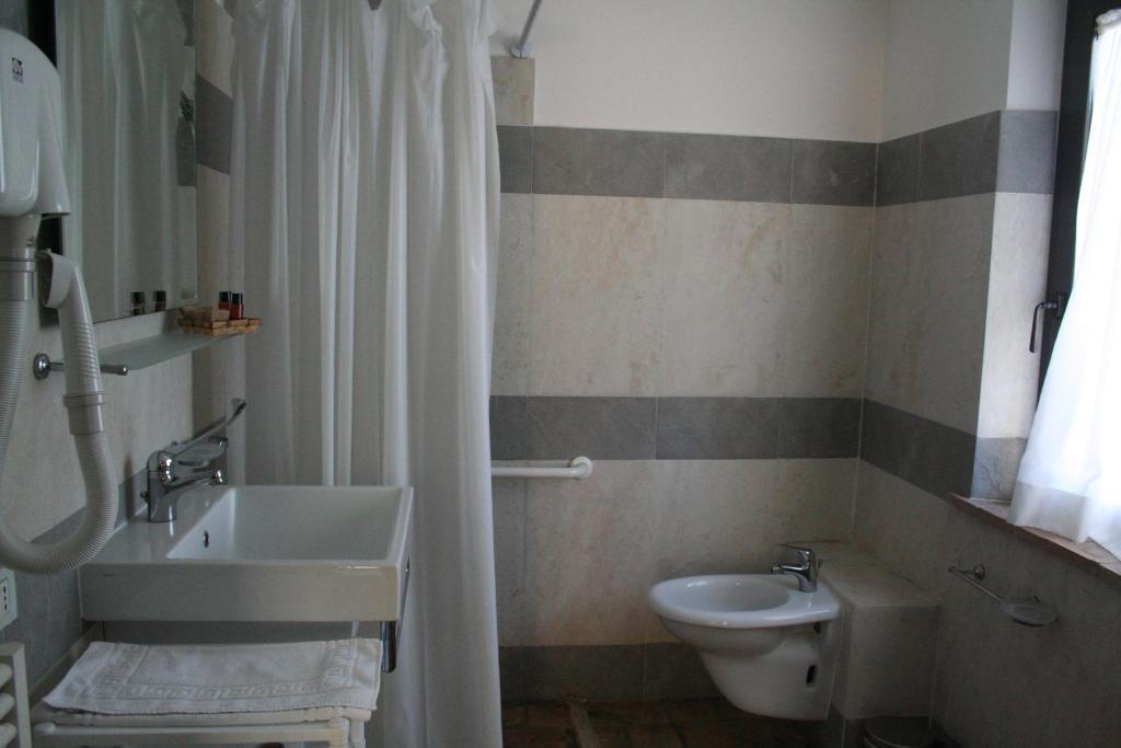 Wat zijn de beste hotels in de buurt van Cascate del Mulino? Saturnia Kamer foto